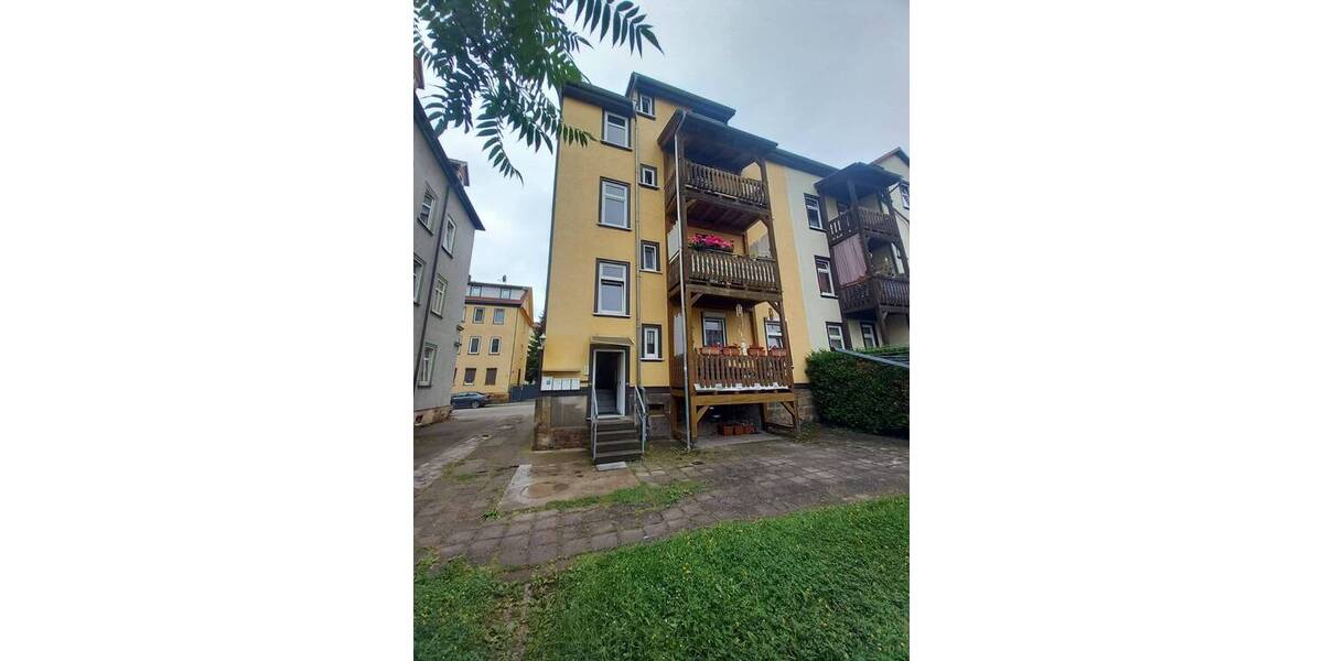 Besichtigungstermine bitte telefonisch abstimmen - 3 Raum-Wohnung im Dachgeschoss mit Balkon sucht neuen Mieter 3 zimmer