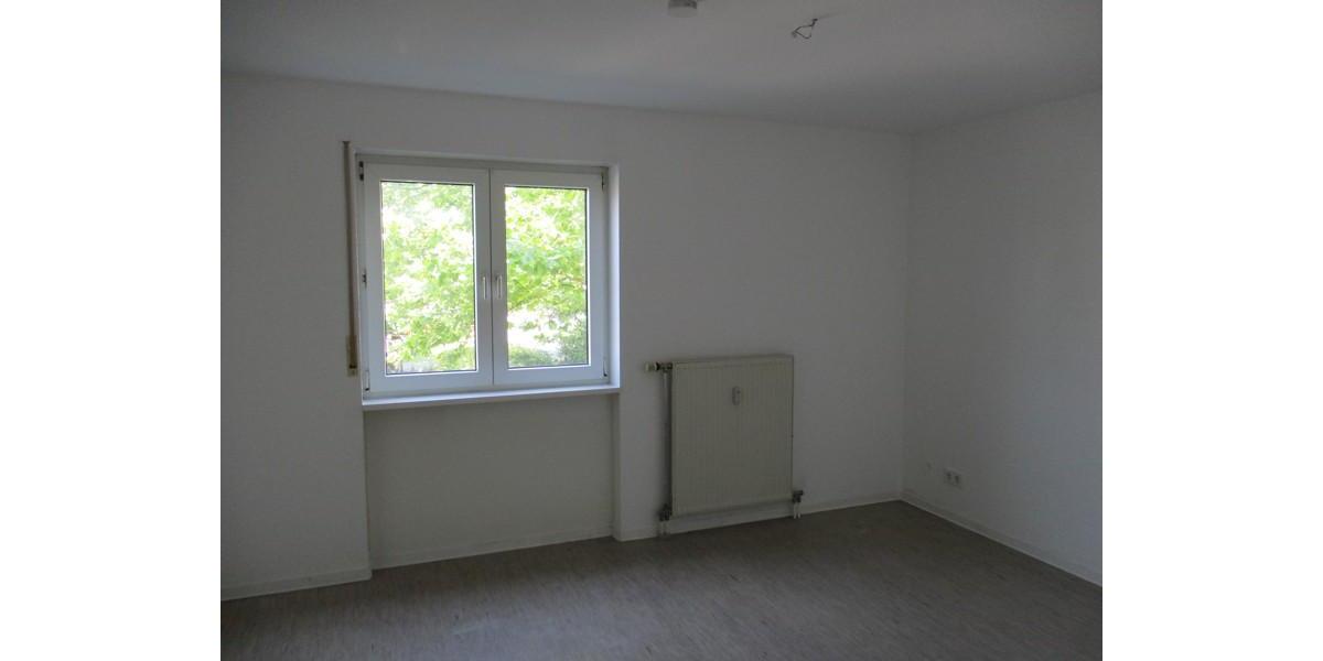 Erdgeschoßwohnung Leimen - 2.5 Zimmer, 78 m&sup2;, 821&euro; | Angebot:24782971