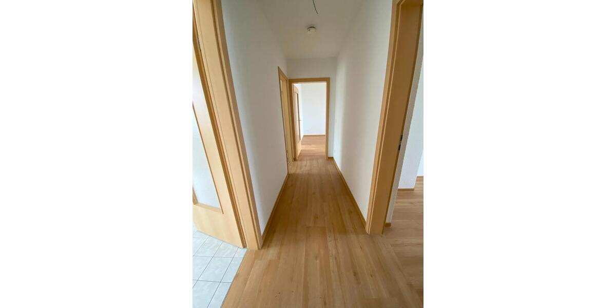 Etagenwohnung Kamenz - 4 Zimmer, 75 m&sup2;, 555&euro; | Angebot:19527255