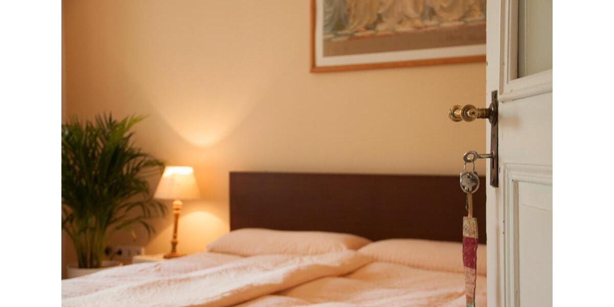 Wohnen auf Zeit Bonn Gronau - 1 Zimmer, 17 m&sup2;, 749&euro; | Angebot:25678642