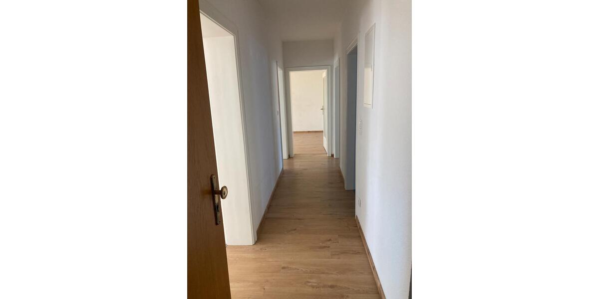 Erdgeschoßwohnung Bonn Friesdorf - 4 Zimmer, 77 m&sup2;, 971&euro; | Angebot:26248413