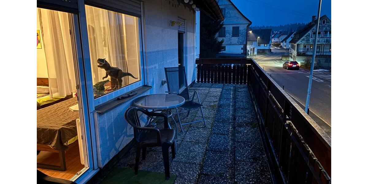 Etagenwohnung Seewald - 4 Zimmer, 98 m&sup2;, 1.150&euro; | Angebot:24819043