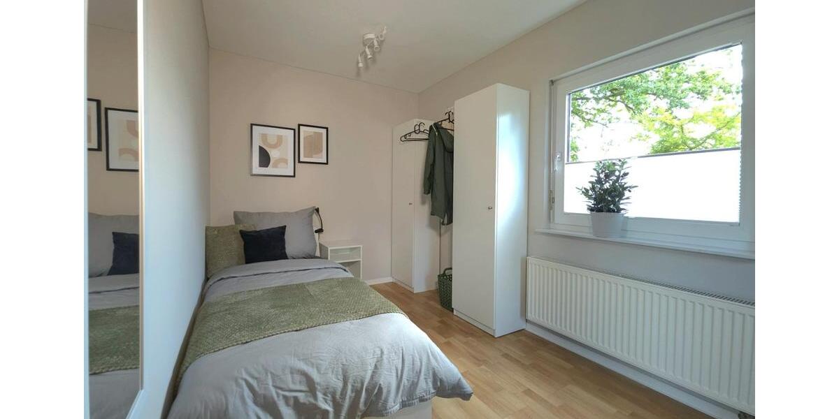 Wohnen auf Zeit Rosengarten - 5 Zimmer, 125 m&sup2;, 99&euro; | Angebot:26340892