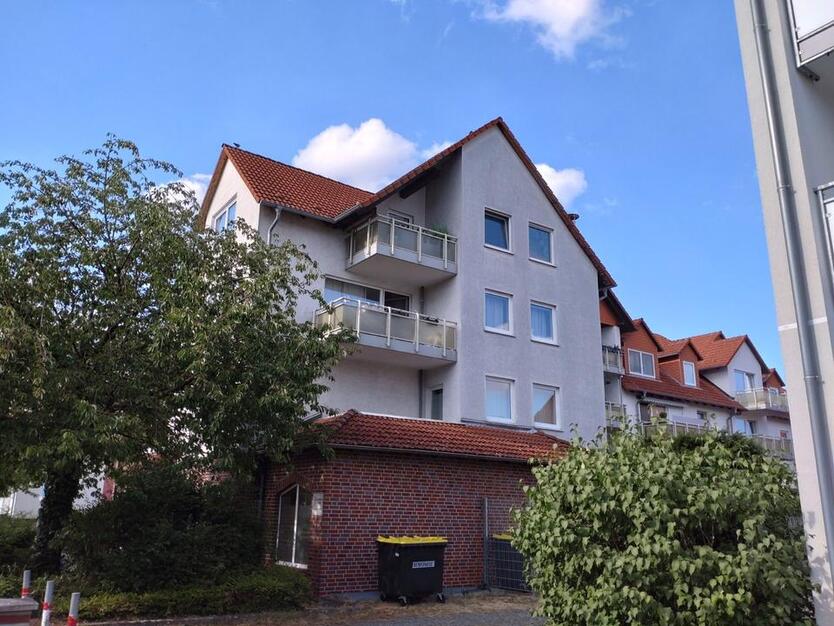 3-Zimmer in Seelze Letter mit Aufzug + Balkon - Frisch renoviert zimmer