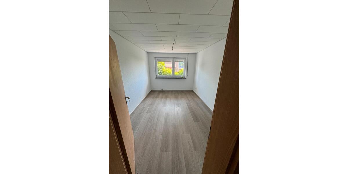 Erdgeschoßwohnung Grasellenbach - 4 Zimmer, 92 m&sup2;, 1.190&euro; | Angebot:26312772