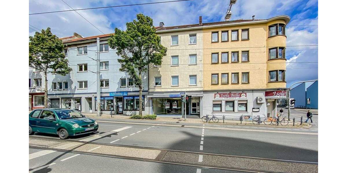 2,5 Zimmer - Balkon - renoviert - zentrale Lage direkt am Rathaus 2 zimmer