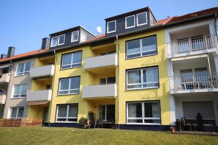 Charmante Wohnung mit sonnigen Balkon und Ausblick ins Grüne