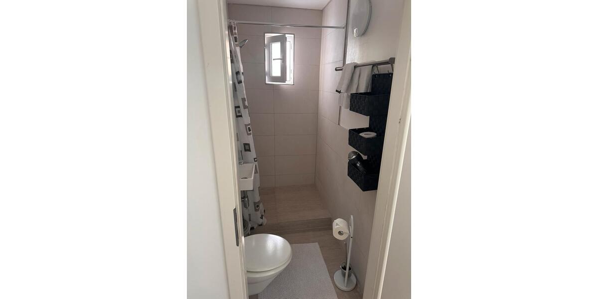 Wohnen auf Zeit Meckenbeuren - 7 Zimmer, 500&euro; | Angebot:23550881