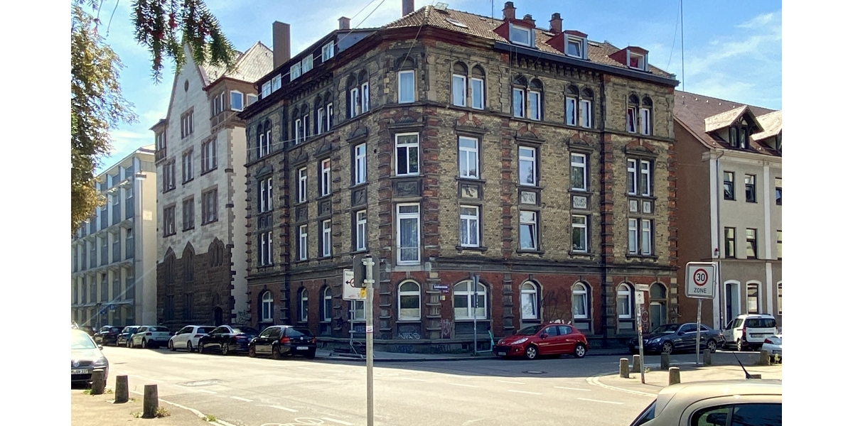 STUDENTEN-Wohngemeinschaft - 1 Zimmer in der Frauenstraße Ulm-Mitte - Frauenstraße Parkseite- - Dachgeschoßwohnung Ulm Oststadt | Angebot:26737725