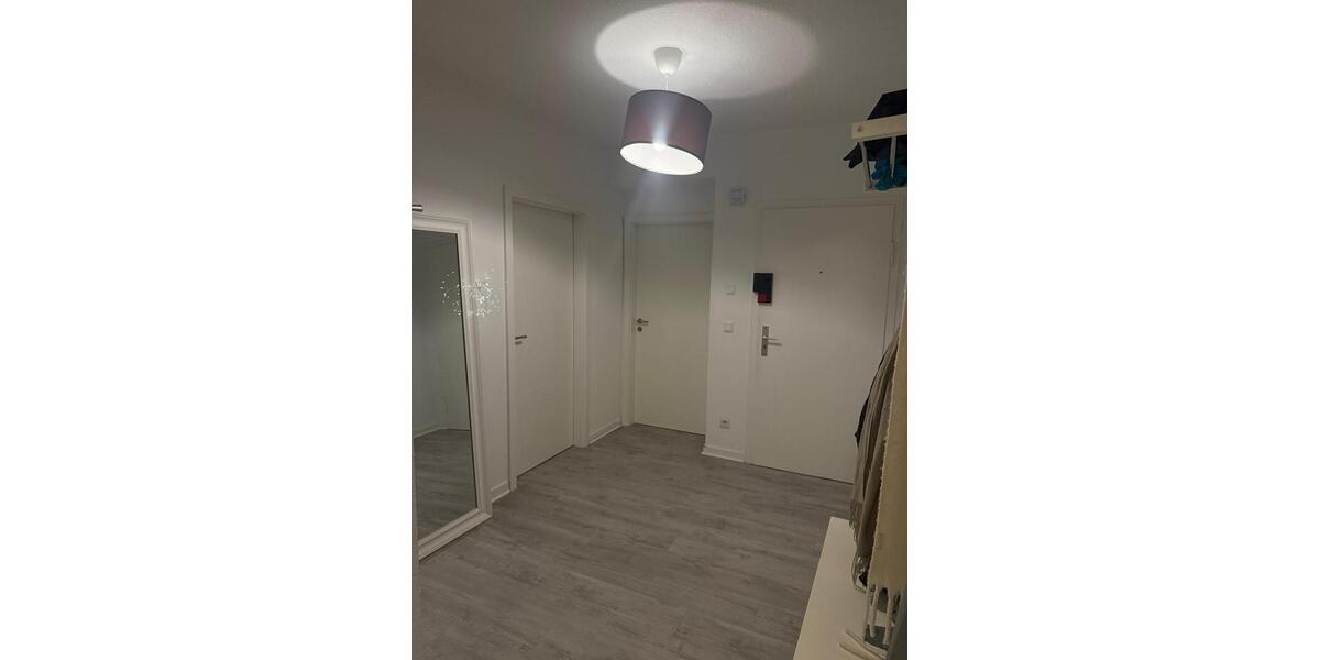 Wohnen auf Zeit Düsseldorf Stadtbezirk 3 - 1 Zimmer, 70 m&sup2;, 740&euro; | Angebot:26388421