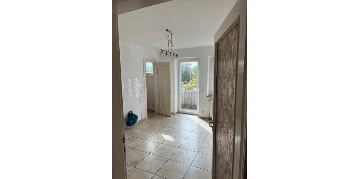 Etagenwohnung Alfeld (Leine) - 3 Zimmer, 80 m&sup2;, 600&euro; | Angebot:25613490