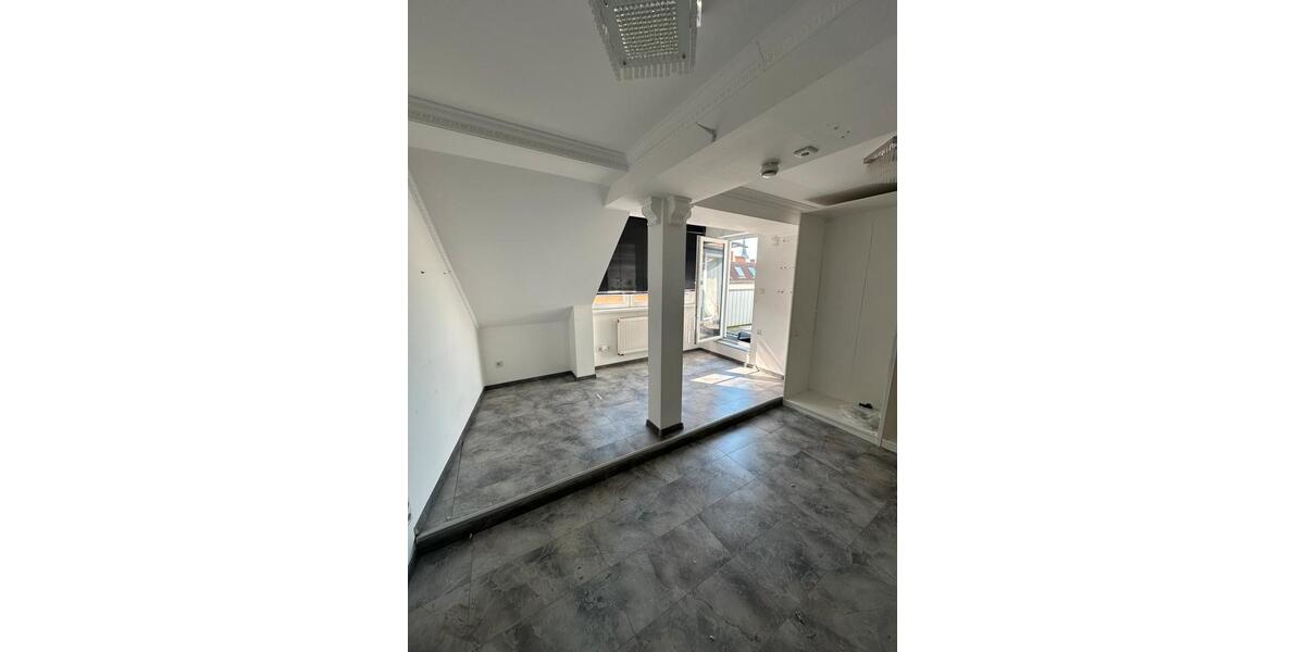 Dachgeschoßwohnung Osnabrück - 3.5 Zimmer, 107 m&sup2;, 1.550&euro; | Angebot:25769394