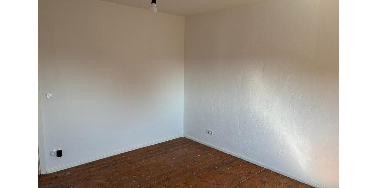 Dachgeschoßwohnung Velpke - 3 Zimmer, 53 m&sup2;, 450&euro; | Angebot:25841939