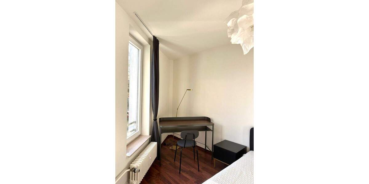 Stilvoll möblierte 3-Zimmer-Wohnung mit Wintergarten & Stellplatz in Bestlage am Tiergarten 3 zimmer