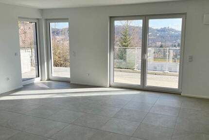 Neuwertige 2 - Zimmerwhg.im EG mit Terrasse in begehrter Wohnlage 2 zimmer