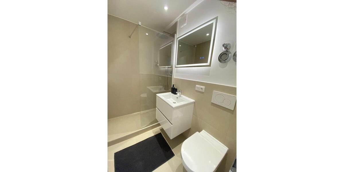 Erstbezug: Stilvolle 4-Zimmer-WG – voll möbliert & frisch saniert 1 zimmer