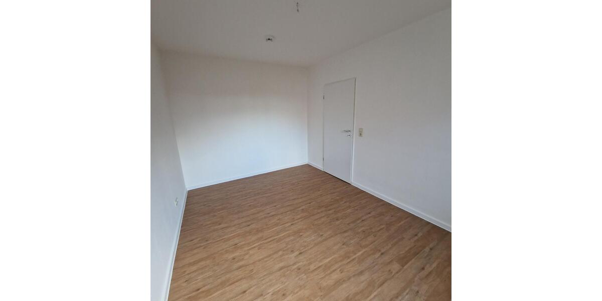 Etagenwohnung Erfurt Kühnhausen - 2 Zimmer, 58 m&sup2;, 650&euro; | Angebot:26248199