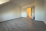 Dachgeschoßwohnung Gelsenkirchen - 3.5 Zimmer, 60 m&sup2;, 490&euro; | Angebot:25017144