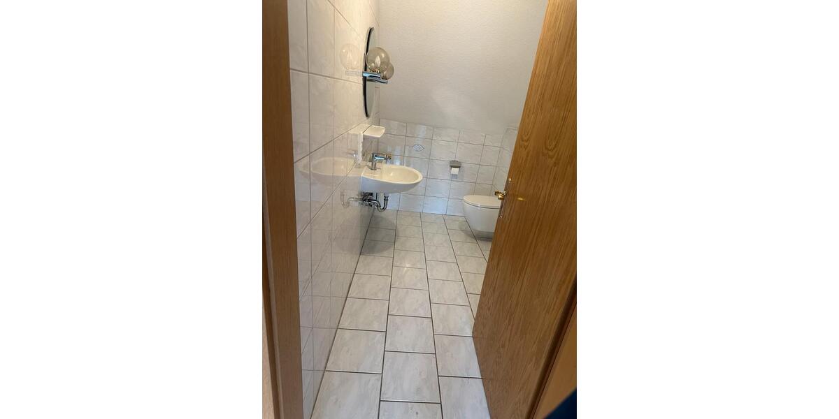 Doppelhaushälfte Saterland - 5 Zimmer, 147 m&sup2;, 1.100&euro; | Angebot:26698293