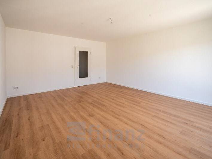 Etagenwohnung Chemnitz Sonnenberg - 2 Zimmer, 66 m&sup2;, 396&euro; | Angebot:26310050