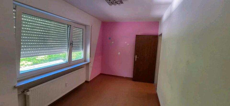 Etagenwohnung Garching an der Alz - 3.5 Zimmer, 150 m&sup2;, 1.200&euro; | Angebot:26448816