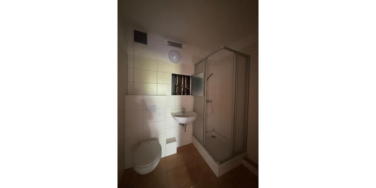 Etagenwohnung Gräfenhainichen - 3 Zimmer, 70 m&sup2;, 440&euro; | Angebot:23566519