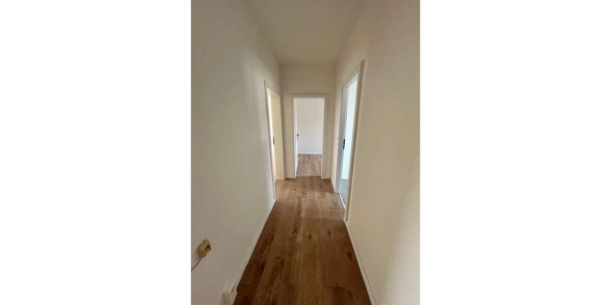 Wohnung zum Mieten in Mieste 390 € 70.83 m² 4 zimmer