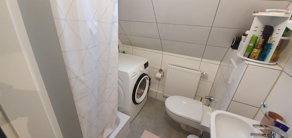 Dachgeschoßwohnung Hainburg - 3 Zimmer, 60 m&sup2;, 750&euro; | Angebot:26547094