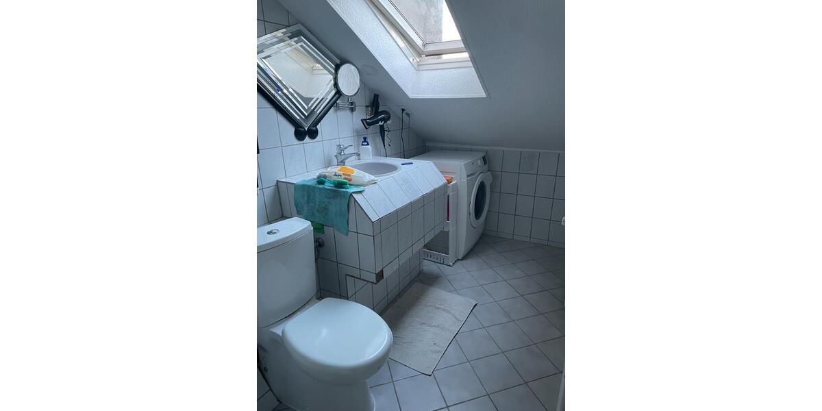 Maisonettenwohnung Krefeld Cracau - 5 Zimmer, 84 m&sup2;, 1.300&euro; | Angebot:24839178