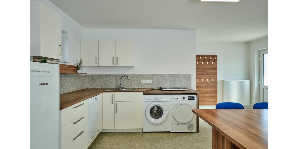 Etagenwohnung Regenstauf - 24 Zimmer, 14 m&sup2;, 900&euro; | Angebot:18905415