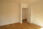 *City-Wohnung im Grünen* renovierte 3 Zimmer mit Balkon, guter Schnitt, Tageslichtbad mit Wanne