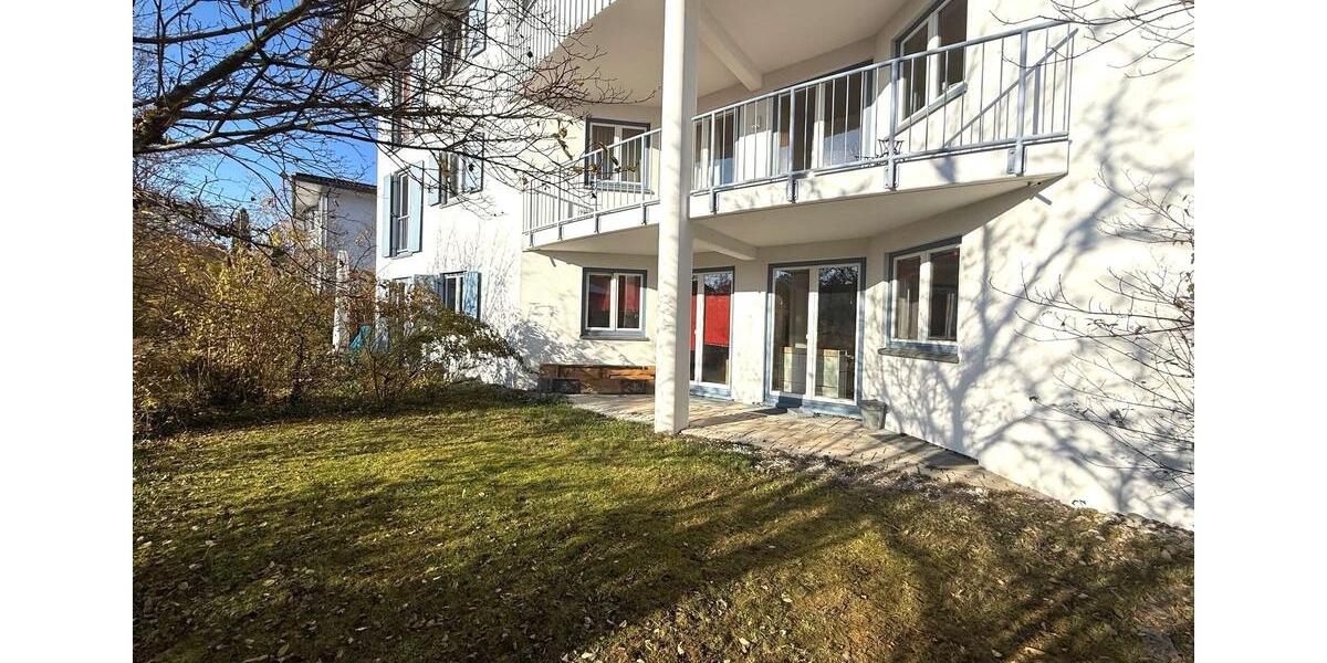 Herrliche 2 Zimmer Wohnung mit Einbauküche, Hobbyraum, großzügiger Terrasse und hübschen Südgarten! 2 zimmer