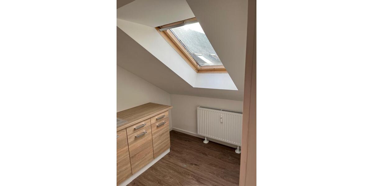 Etagenwohnung Ebersbach-Neugersdorf Neugersdorf - 1 Zimmer, 40 m&sup2;, 200&euro; | Angebot:26696999