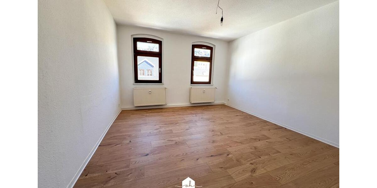 Dachgeschoßwohnung Greiz - 4 Zimmer, 83 m&sup2;, 480&euro; | Angebot:26476621