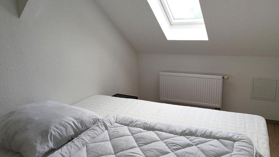 Dachgeschoßwohnung Zwickau Zwickau-Nord - 2 Zimmer, 47 m&sup2;, 440&euro; | Angebot:26001502