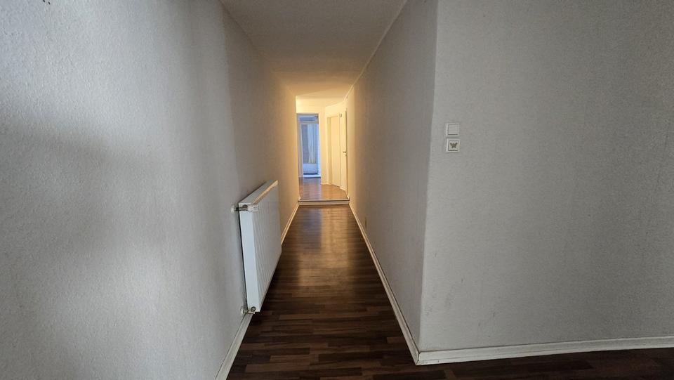 Wohnen auf Zeit Krefeld - 6 Zimmer, 150 m&sup2;, 600&euro; | Angebot:25550414