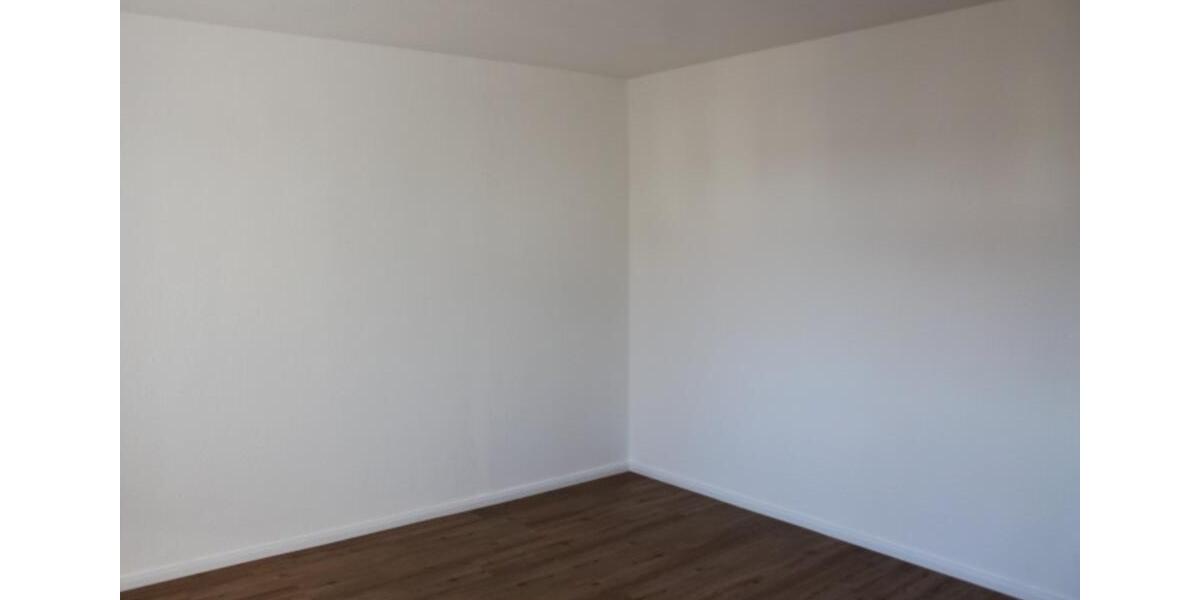 Etagenwohnung Zeitz - 2 Zimmer, 49 m&sup2;, 334&euro; | Angebot:25378242
