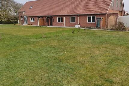 Wohnung Emden Tholenswehr - 1 Zimmer, 105 m&sup2;, 900&euro; | Angebot:25377059