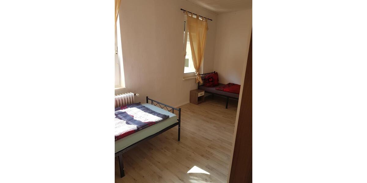 Wohnen auf Zeit Papenburg - 8 Zimmer, 240 m&sup2;, 15&euro; | Angebot:16828874