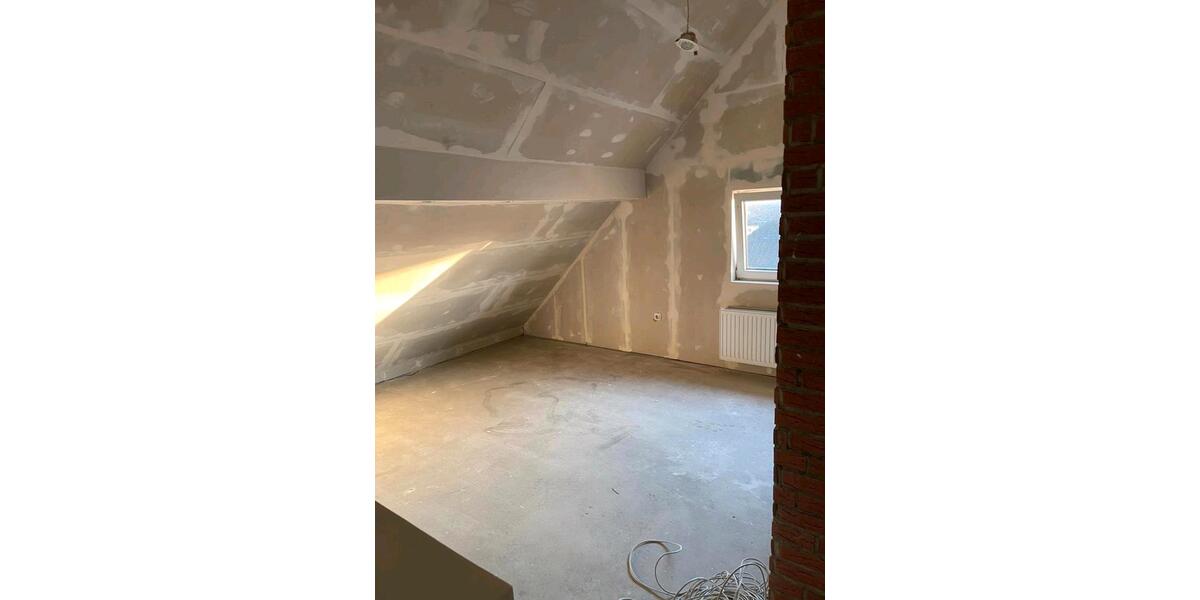 Doppelhaushälfte Geilenkirchen - 3 Zimmer, 96 m&sup2;, 1.350&euro; | Angebot:25940536