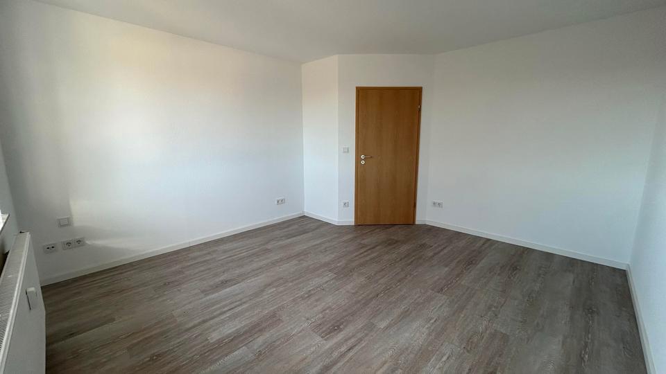Etagenwohnung Gnoien - 2 Zimmer, 73 m&sup2;, 480&euro; | Angebot:23565803