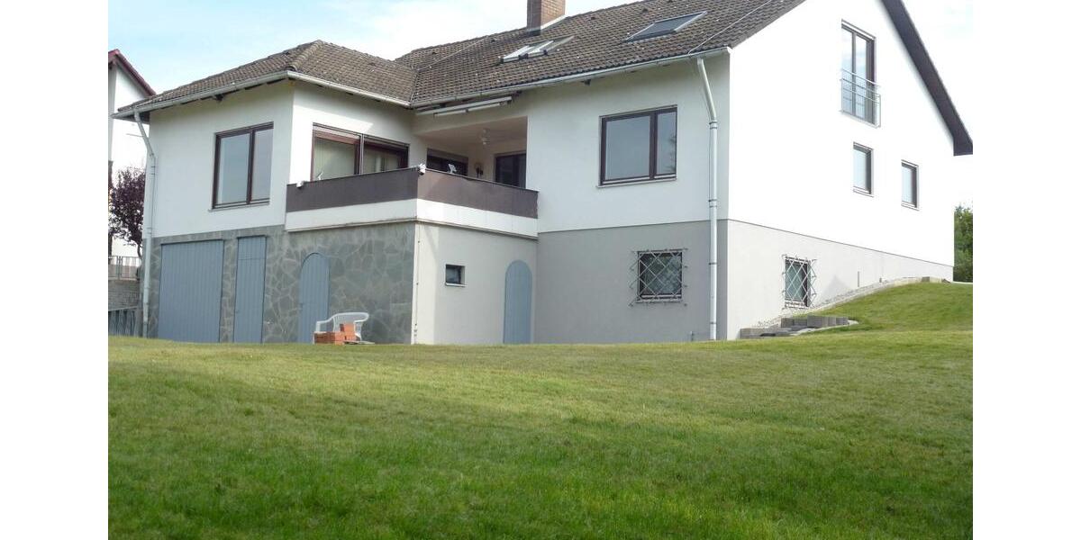 Erdgeschoßwohnung Röttenbach - 3 Zimmer, 144 m&sup2;, 1.050&euro; | Angebot:26129638