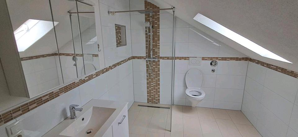 Dachgeschoßwohnung Zimmern ob Rottweil - 3 Zimmer, 61 m&sup2;, 700&euro; | Angebot:24373591