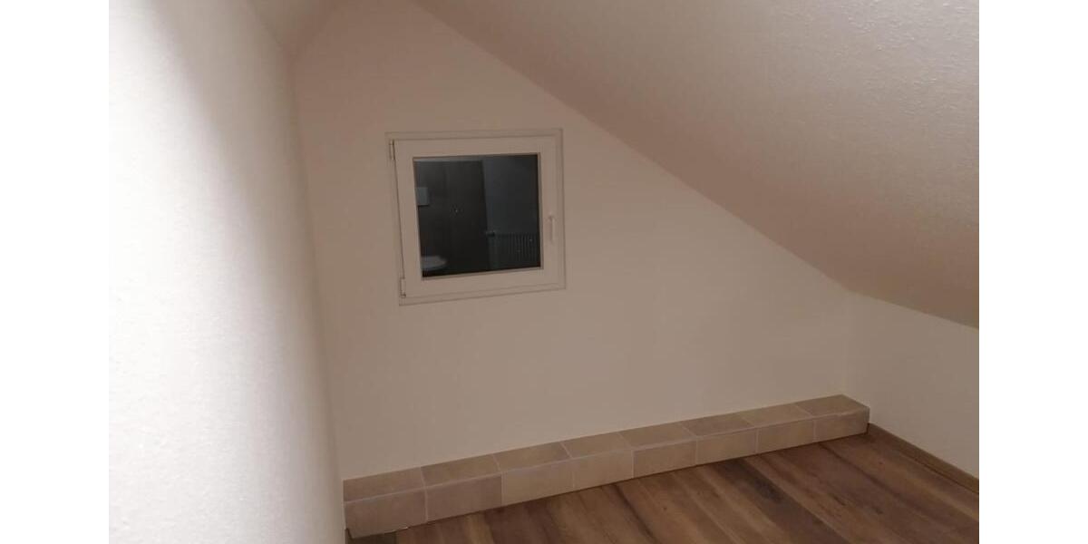 Etagenwohnung Niederrieden - 3 Zimmer, 75 m&sup2;, 718&euro; | Angebot:24851026