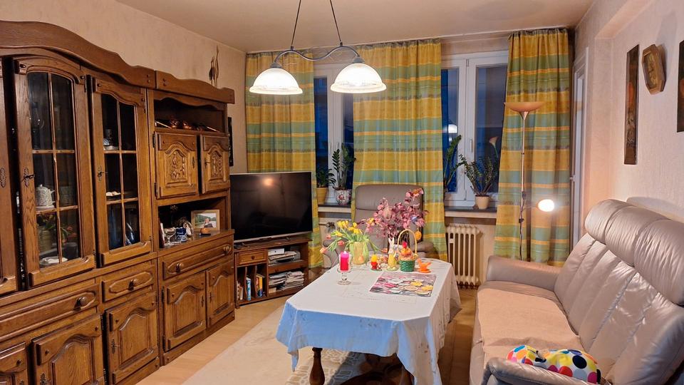 Wohnen auf Zeit Krefeld Bockum - 1 Zimmer, 67 m&sup2;, 800&euro; | Angebot:25237636