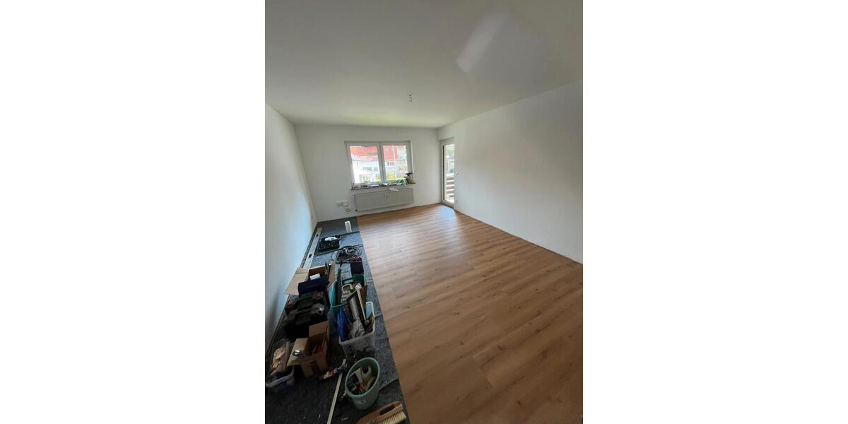 Etagenwohnung Rosdorf - 4 Zimmer, 97 m&sup2;, 975&euro; | Angebot:26261987