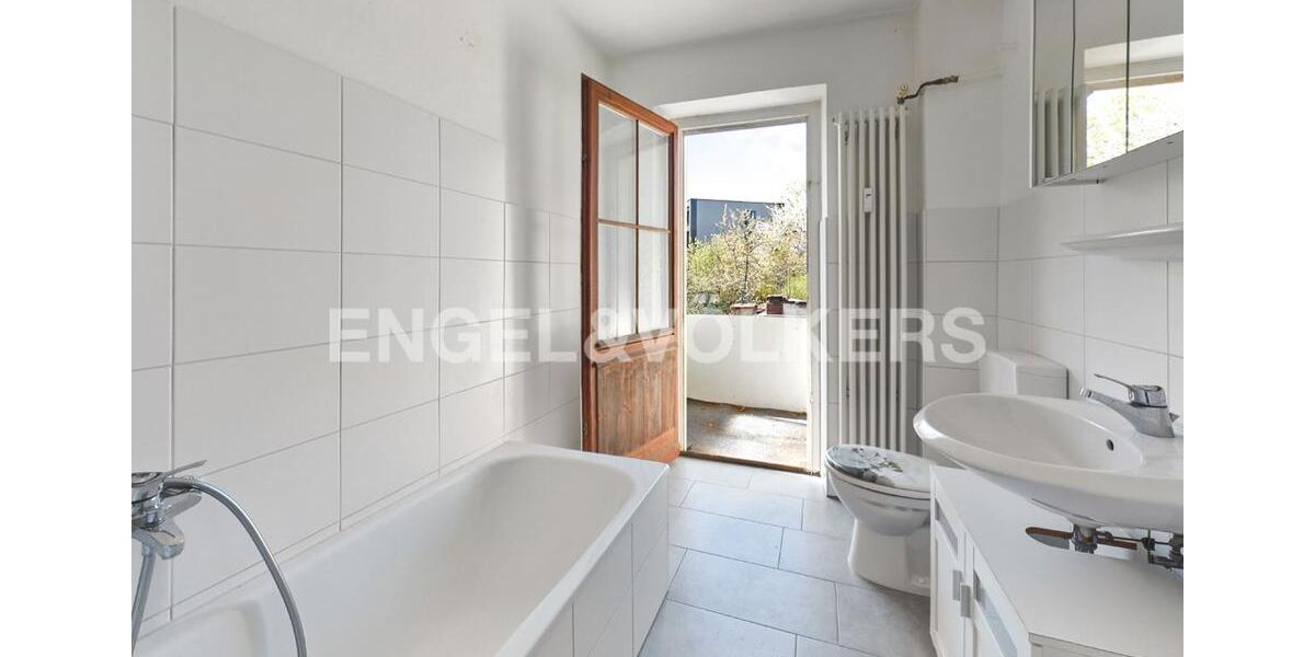 Etagenwohnung Schweinfurt Haardt - 3 Zimmer, 75 m&sup2;, 750&euro; | Angebot:26350212
