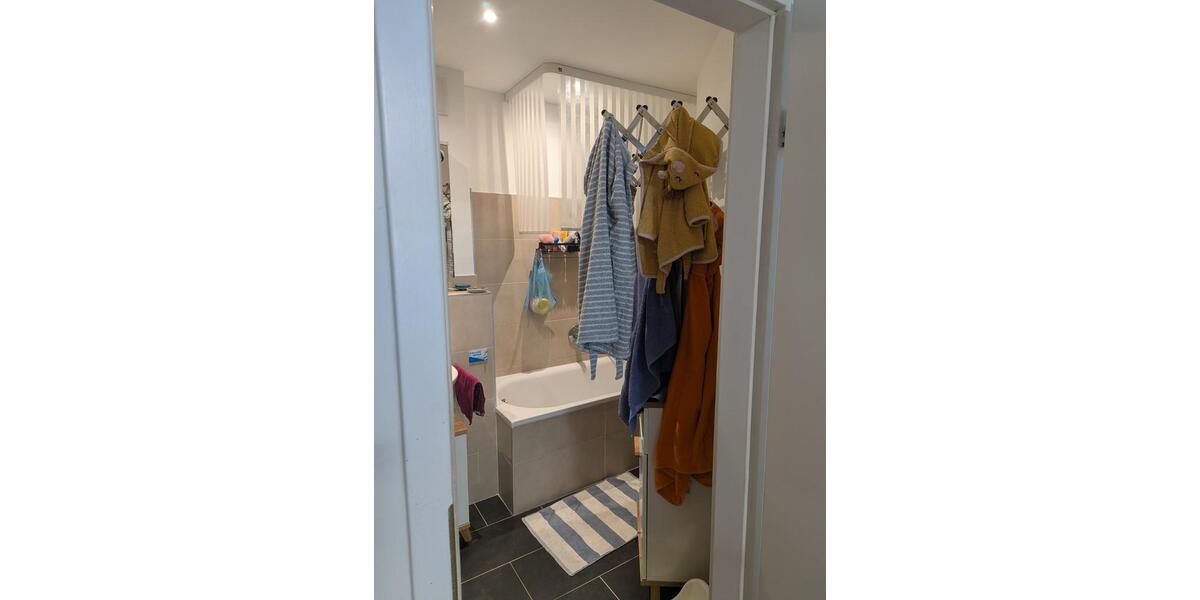 Dachgeschoßwohnung Meißen - 4.5 Zimmer, 140 m&sup2;, 1.000&euro; | Angebot:24653924