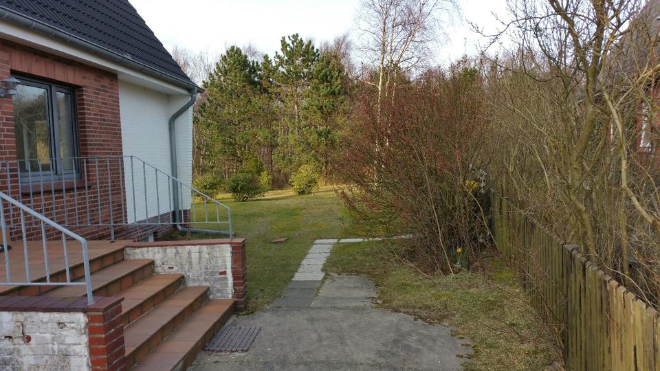 Dachgeschoßwohnung Nebel - 3.5 Zimmer, 71 m&sup2;, 1.100&euro; | Angebot:25988121