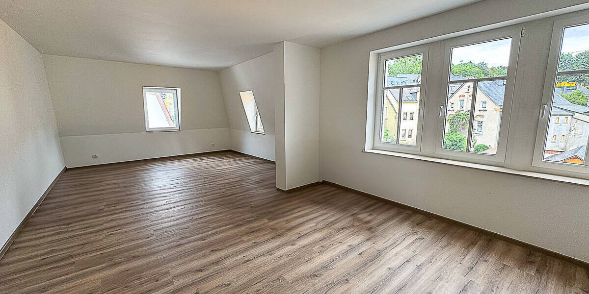 Etagenwohnung Schneeberg - 4 Zimmer, 132 m&sup2;, 950&euro; | Angebot:25688213